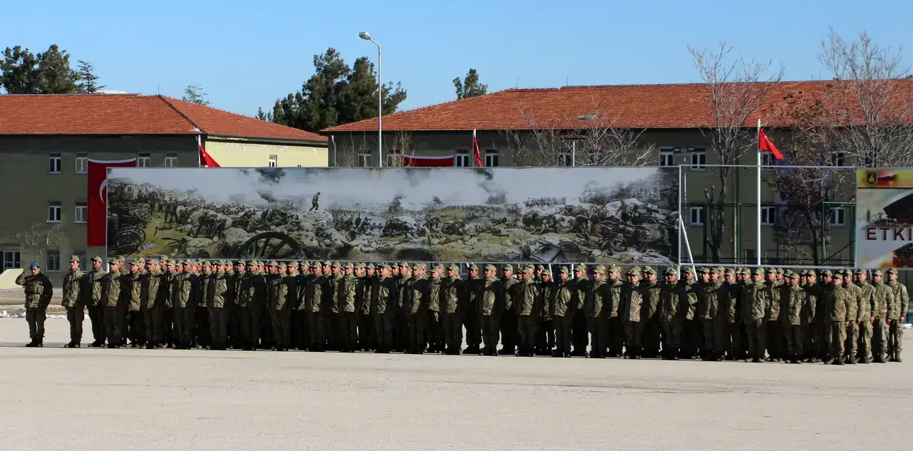 Isparta'da Uzman Erbaş ve Sözleşmeli Erler Yemin Etti 1